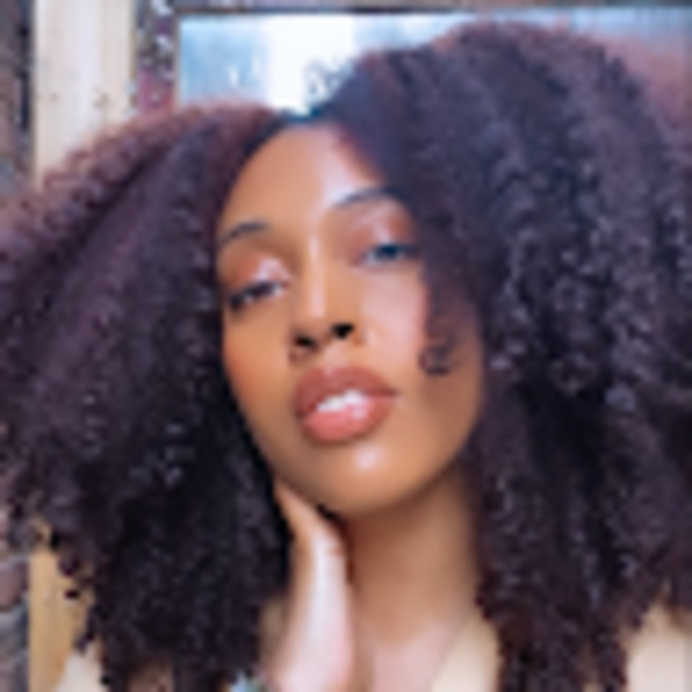 Meet your Posher, Brianne